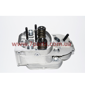 ГБЦ, Cylinder Head 04151167, 04156916, 04151167, 04157769 для двигуна Deutz L913