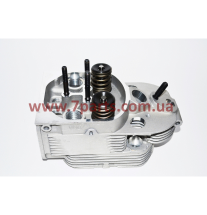 ГБЦ, Cylinder Head 04151167, 04156916, 04151167, 04157769 для двигуна Deutz L913