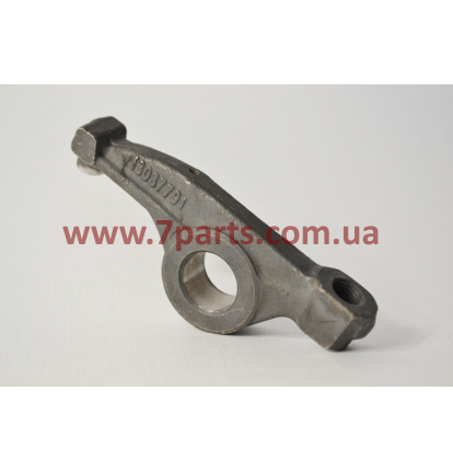 Стійка з коромислом клапана 12214103, 12159630 для двигуна Deutz TD226B, WP6